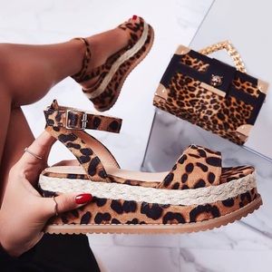 *BLACK* EGO Lucie Espadrille Flatform In Faux Suede